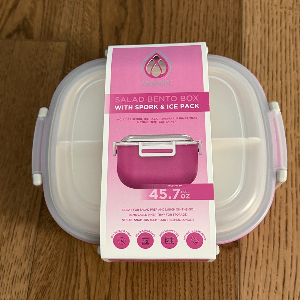 NWT Manna Salad Bento Box with Spork & Ice Pack in Pink
